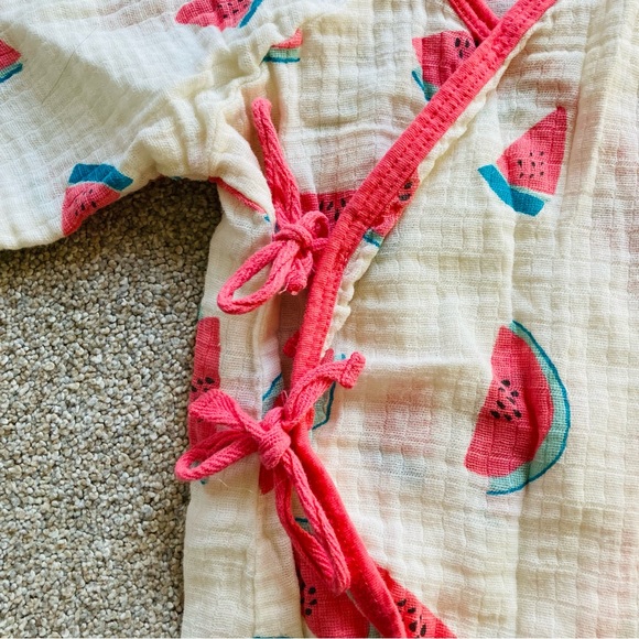 6-12M Angel Dear Muslin Kimono Romper, Watermelons - Picture 4 of 6